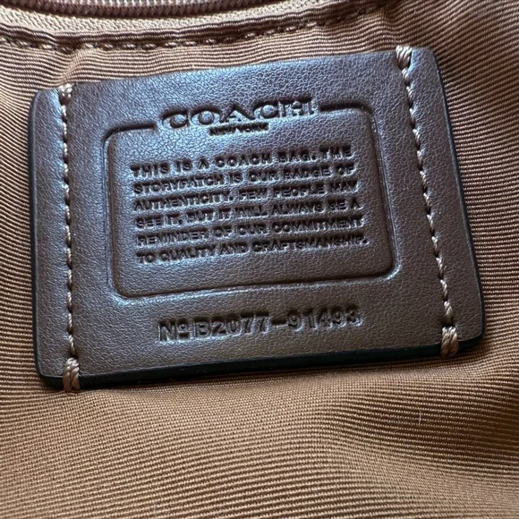 NEW Coach Lillie Carryall Satchel Chalk Crossgrain Leather Carryall Bag NWT - Picture 16 of 16